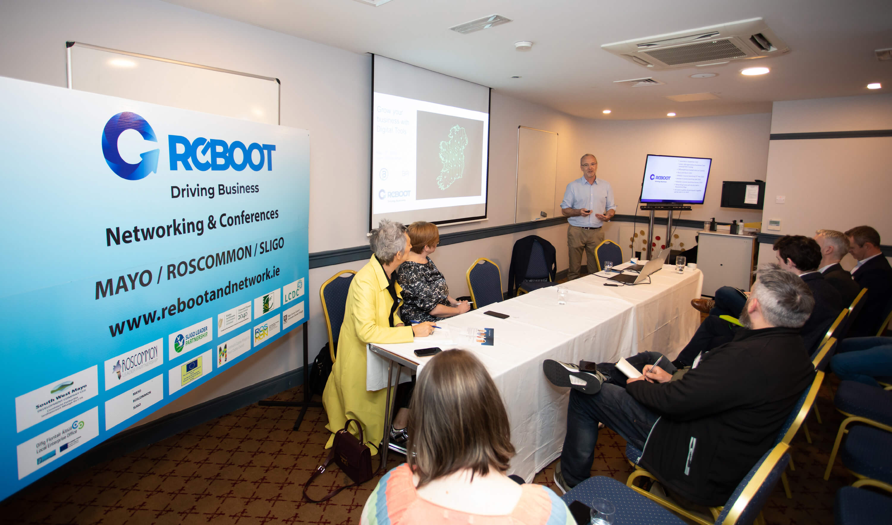How to use Digital Tools for Business & Networking Event